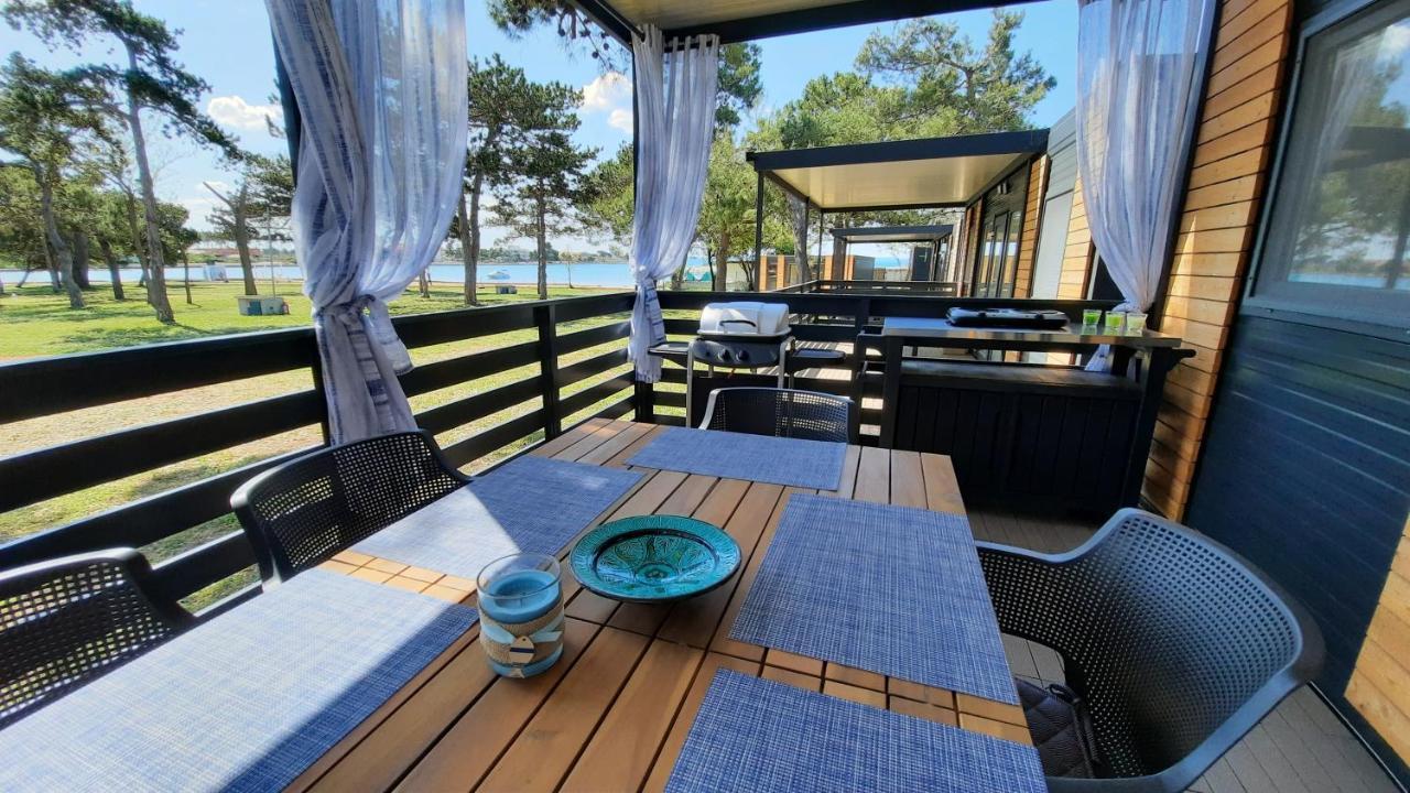 Sand & Relax Privlaka - Mobile Home Gloria Exterior photo