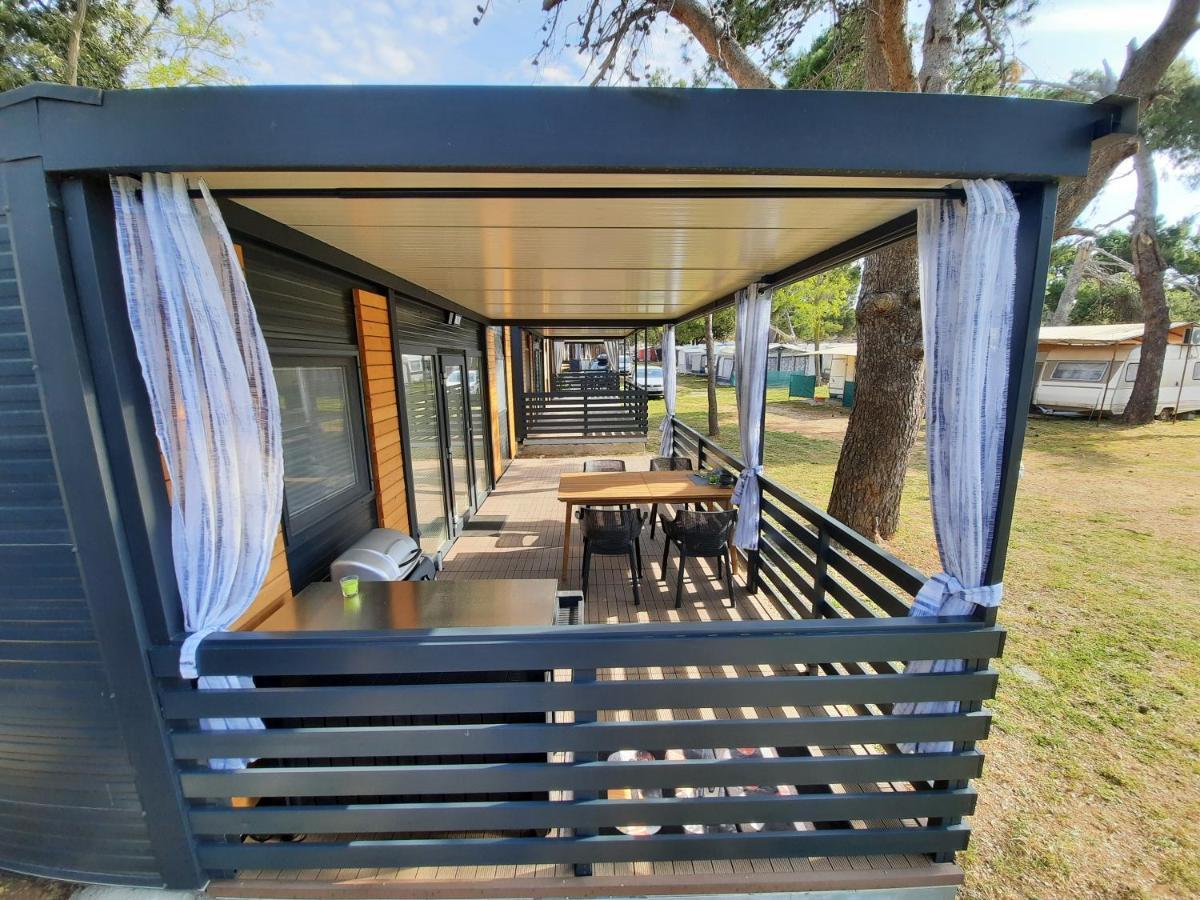 Sand & Relax Privlaka - Mobile Home Gloria Exterior photo